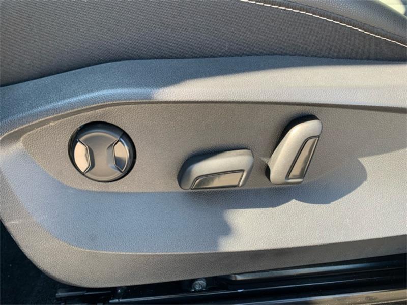 volkswagen Taos 2022 - 21