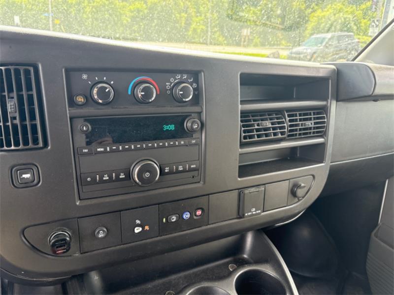 gmc Savana Cargo Van 2024 - 15