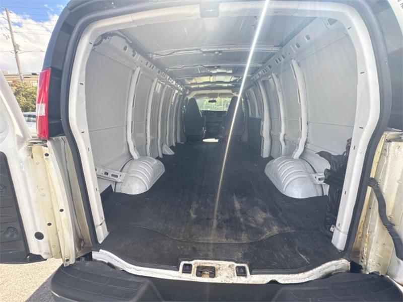 gmc Savana Cargo Van 2024 - 19