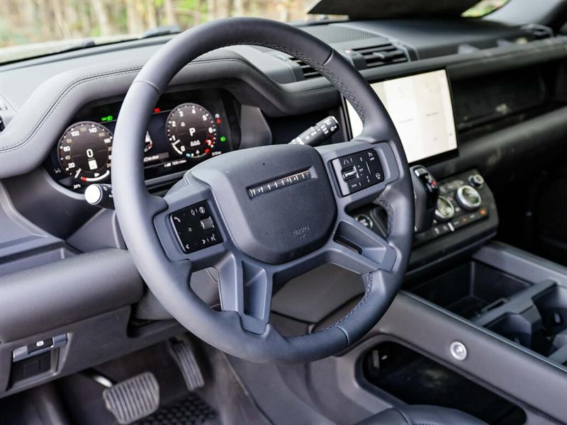 land rover Defender 2025 - 6