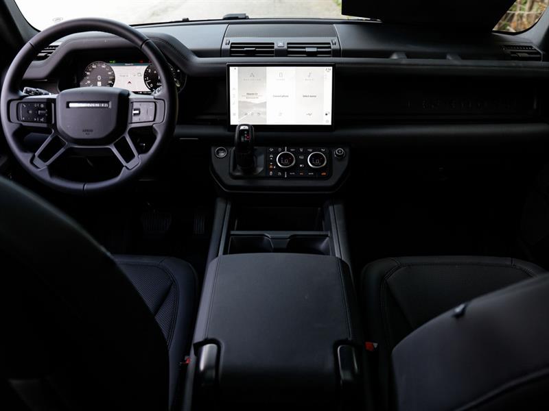 land rover Defender 2025 - 10