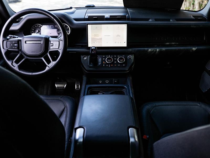 land rover Defender 2023 - 11