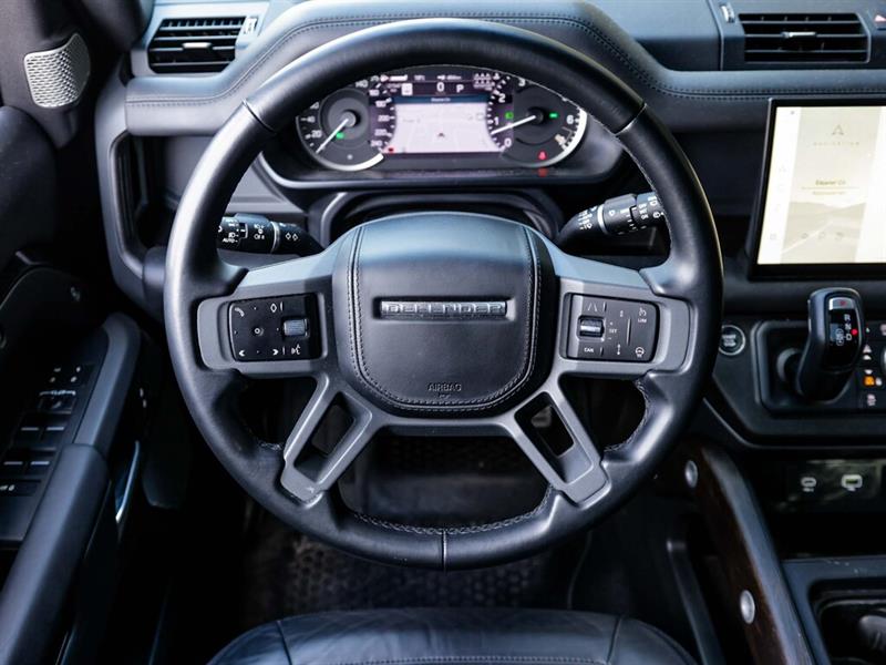 land rover Defender 2023 - 12