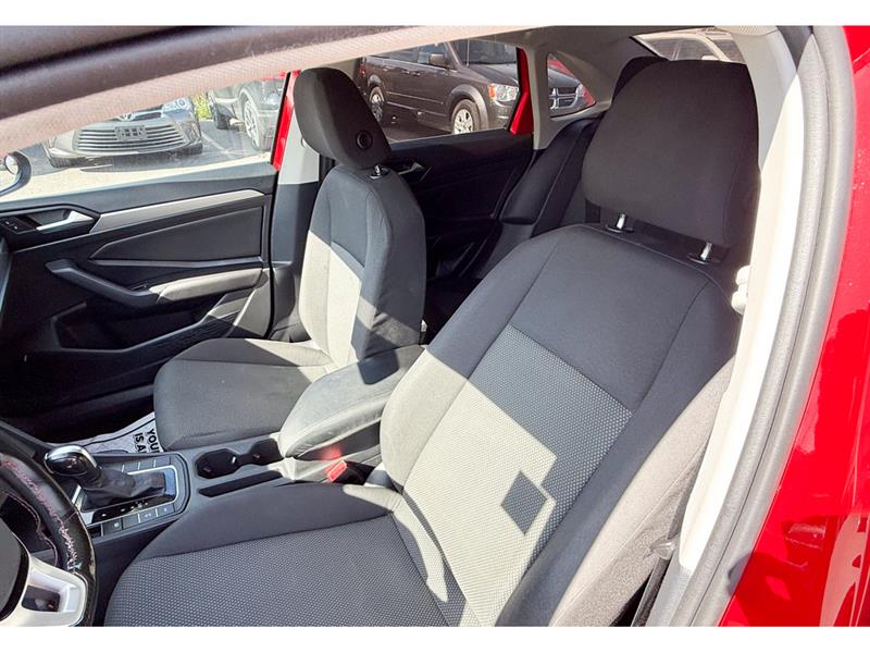 volkswagen Jetta 2019 - 23