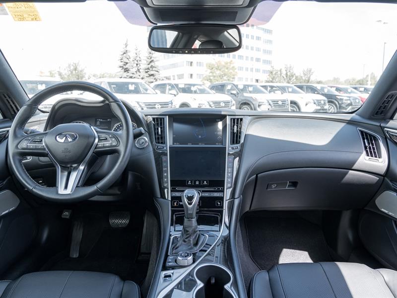 infiniti Q60 2018 - 27