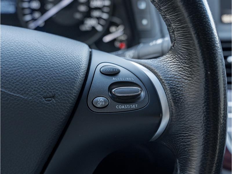 infiniti Q70 2019 - 10