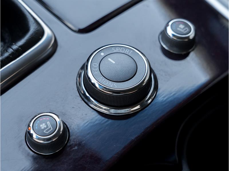 infiniti Q70 2019 - 17