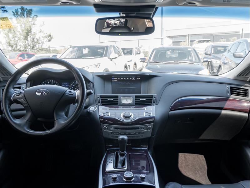 infiniti Q70 2019 - 27