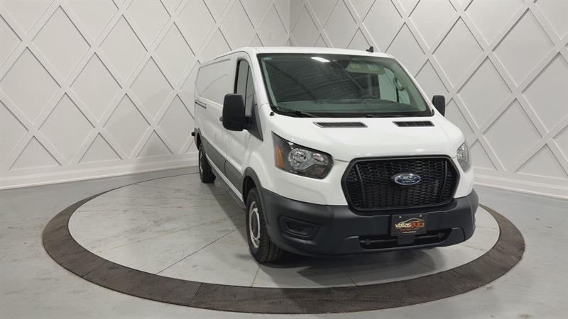 ford Transit-250 Cargo 2024 - 3