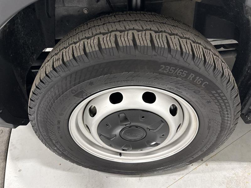 ford Transit-250 Cargo 2024 - 10