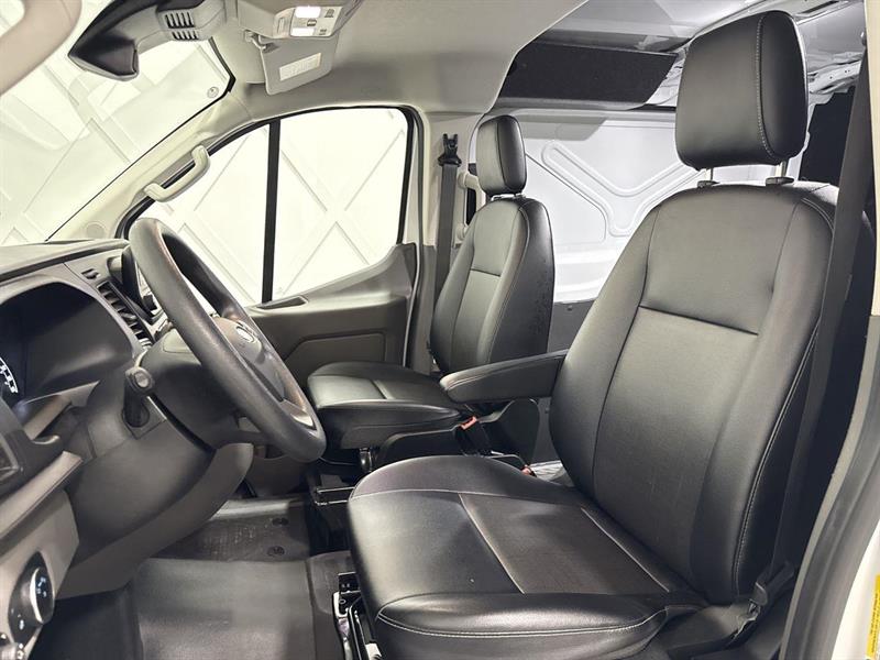 ford Transit-250 Cargo 2024 - 11