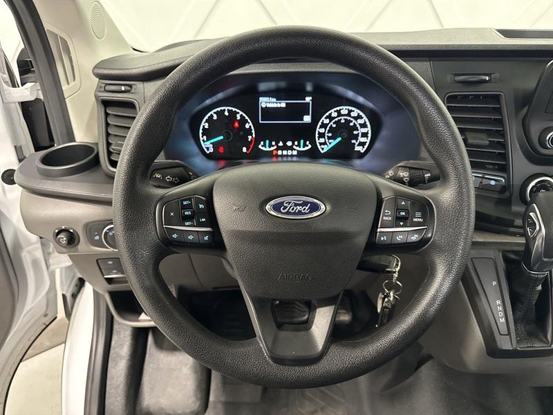 ford Transit-250 Cargo 2024 - 14