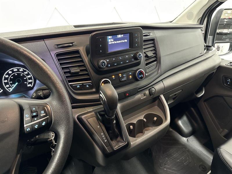 ford Transit-250 Cargo 2024 - 20