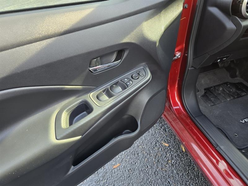 nissan Versa 2024 - 7