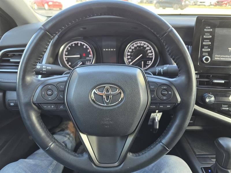 toyota Camry 2022 - 11