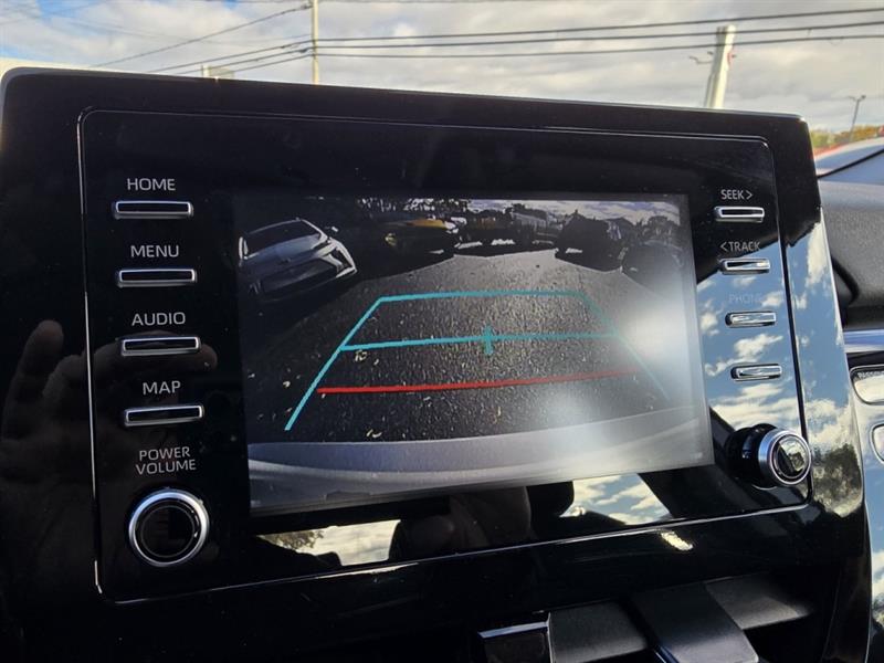 toyota Camry 2022 - 15