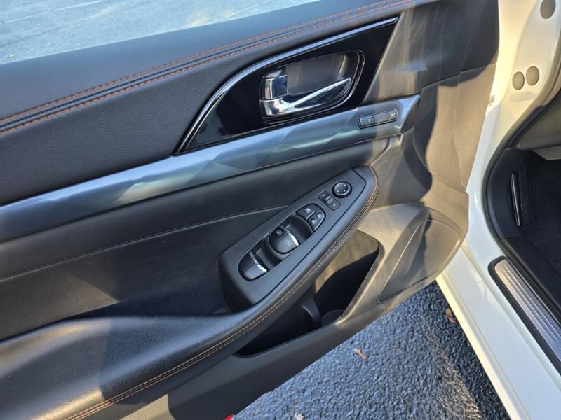 nissan Maxima 2021 - 7