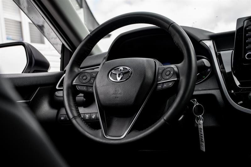 toyota Camry 2023 - 18