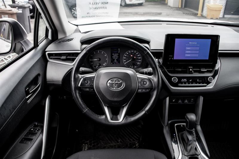 toyota Corolla Cross 2023 - 16