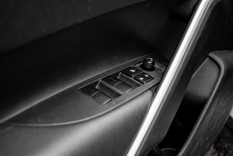 toyota Corolla Cross 2023 - 22