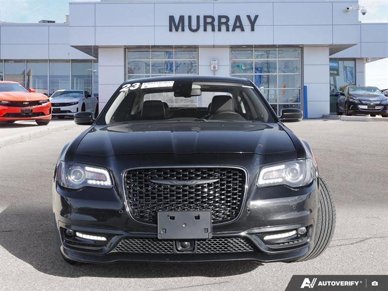 chrysler 300 2023 - 2