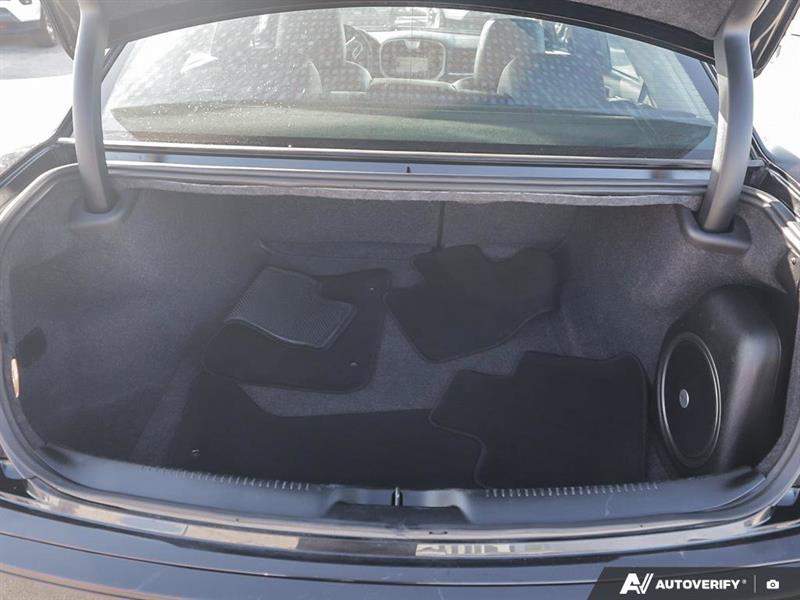 chrysler 300 2023 - 24