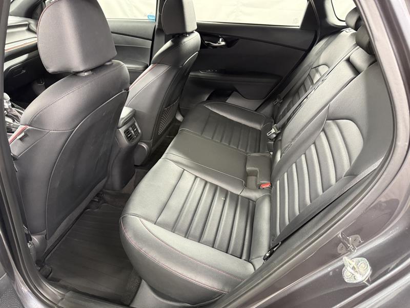 kia Forte5 2021 - 23