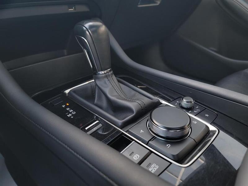 mazda Mazda3 Sport 2021 - 24