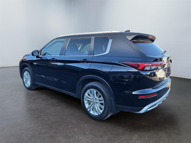 mitsubishi Outlander rechargeable 2023 - 4