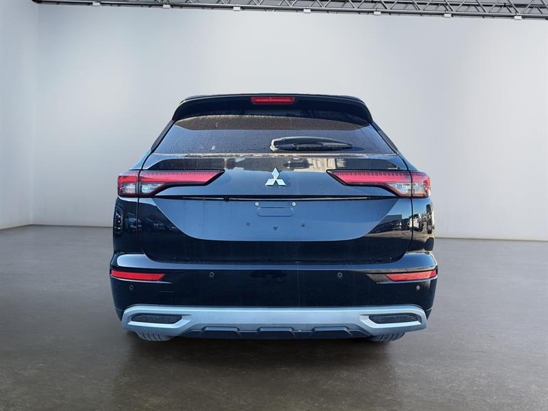mitsubishi Outlander rechargeable 2023 - 6