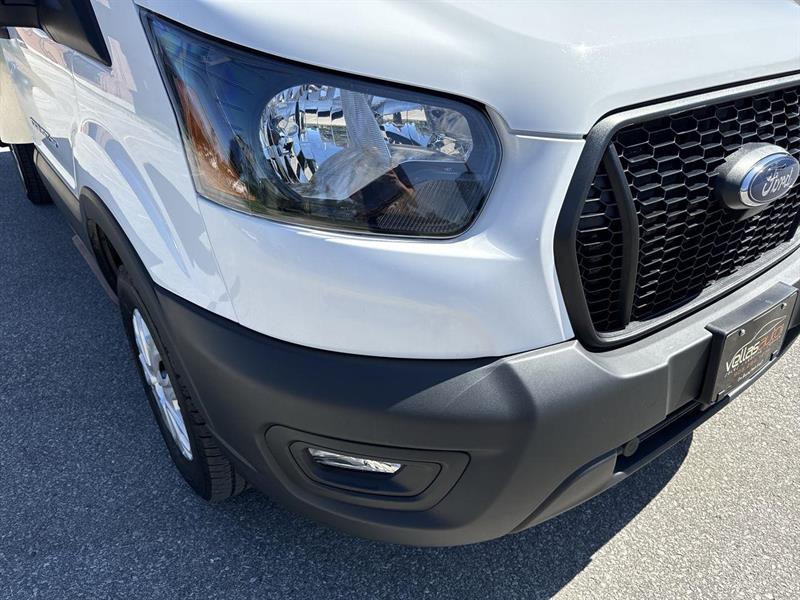 ford Transit-250 Cutaway 2023 - 24