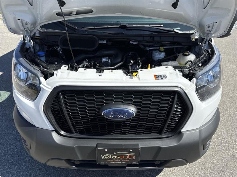 ford Transit-250 Cutaway 2023 - 25