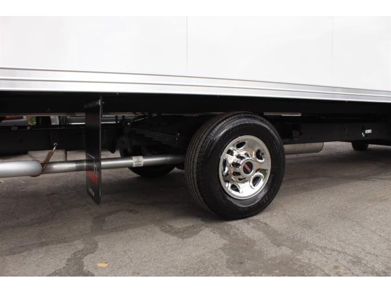 gmc Savana 2025 - 14