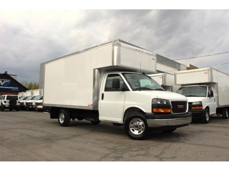 gmc Savana 2025 - 23