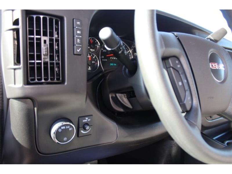 gmc Savana 2025 - 15