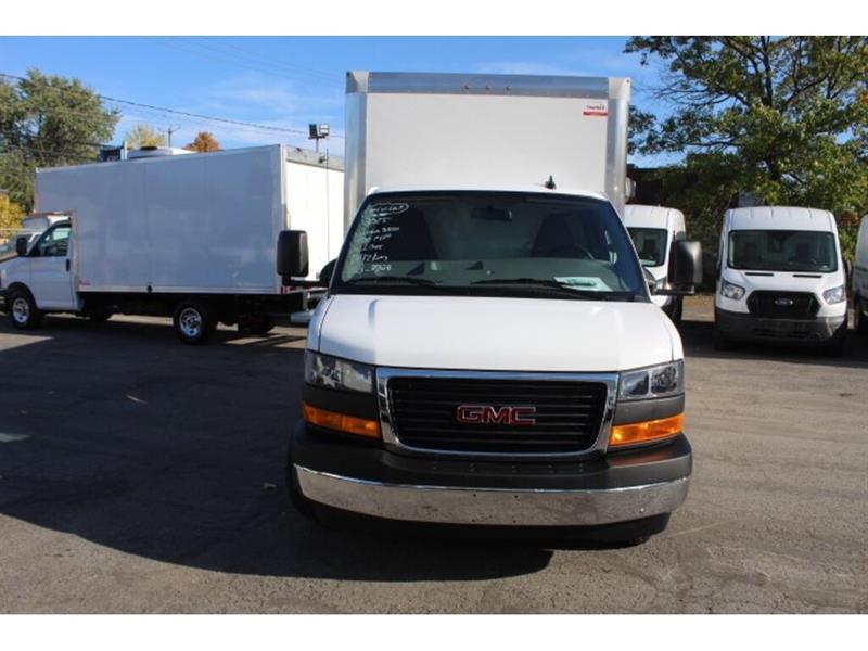 gmc Savana 2025 - 21