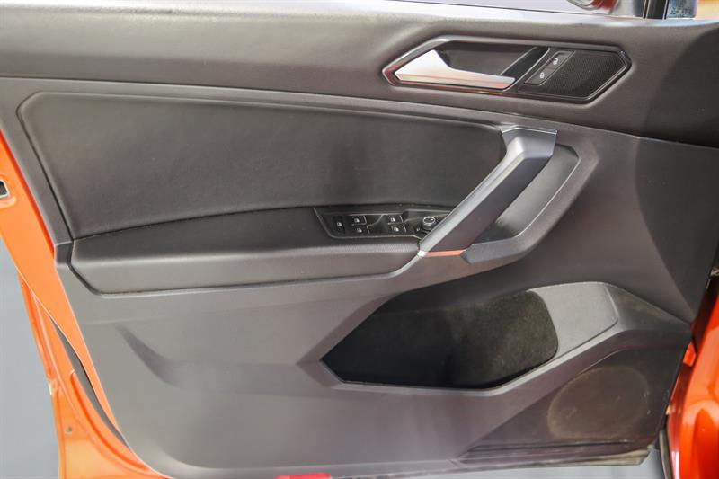 volkswagen Tiguan 2018 - 12