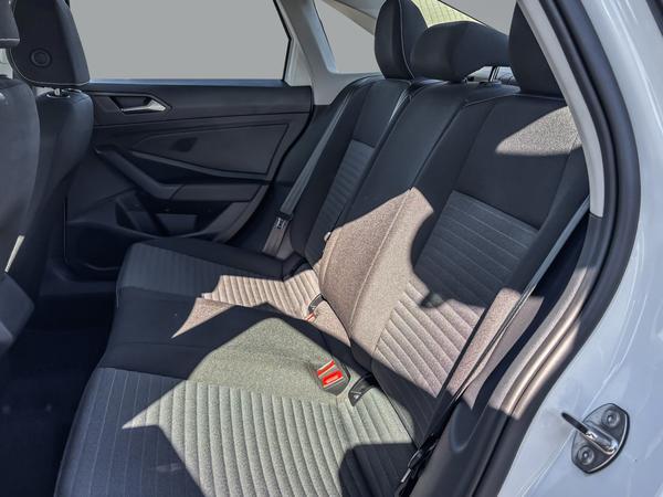 volkswagen Jetta 2024 - 16