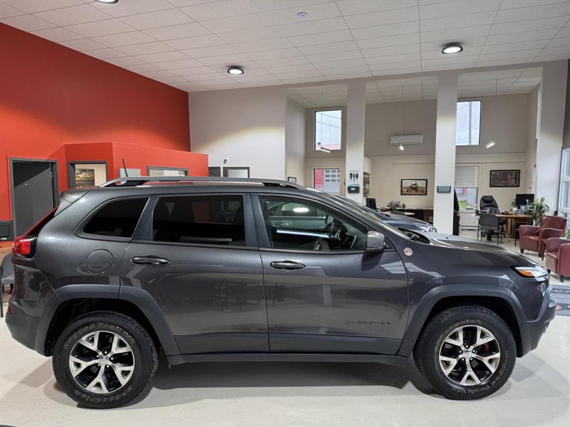 jeep Cherokee 2016 - 9