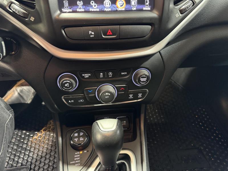 jeep Cherokee 2016 - 27