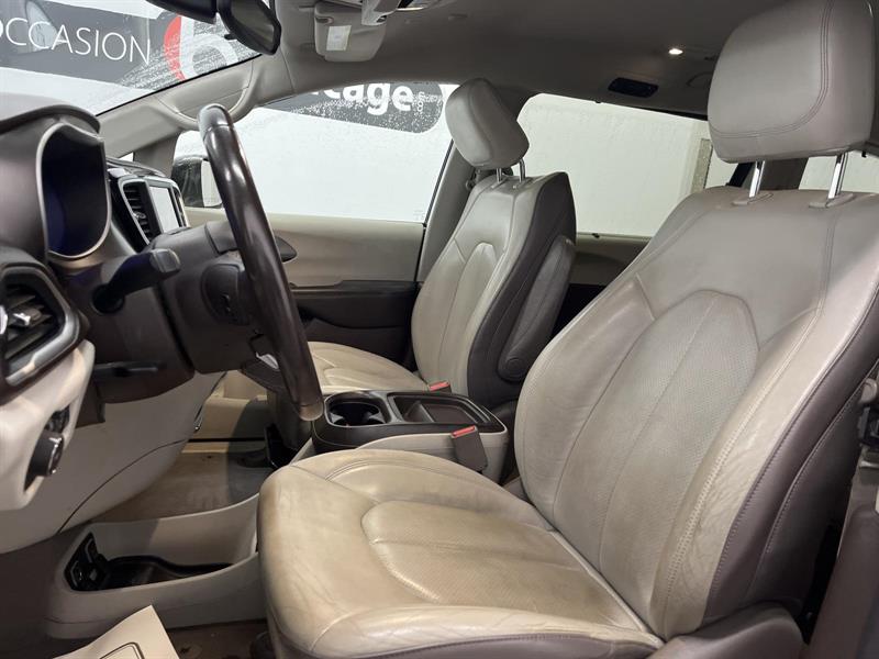 chrysler Pacifica 2018 - 8