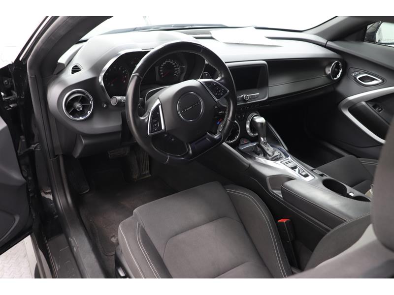 chevrolet Camaro 2022 - 19