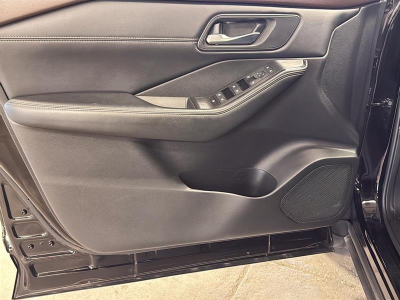 nissan Rogue 2023 - 26