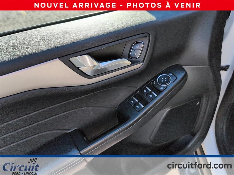 ford Escape 2021 - 8