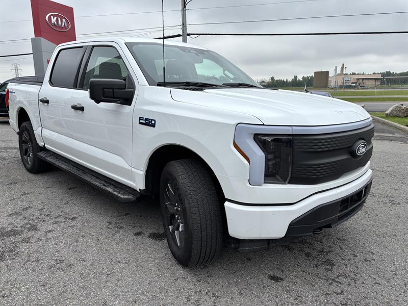 ford F-150 Lightning 2024 - 12