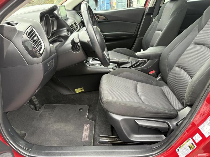 mazda Mazda3 2015 - 10