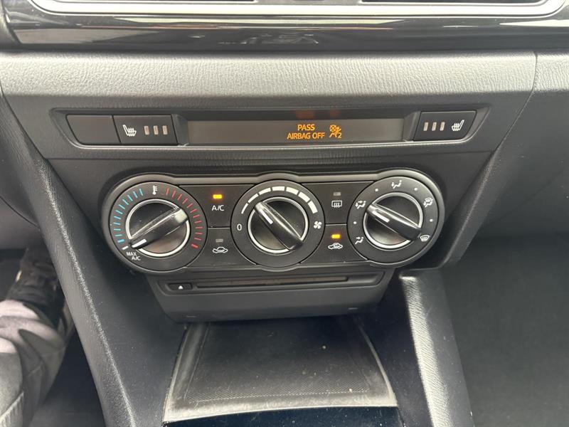 mazda Mazda3 2015 - 24