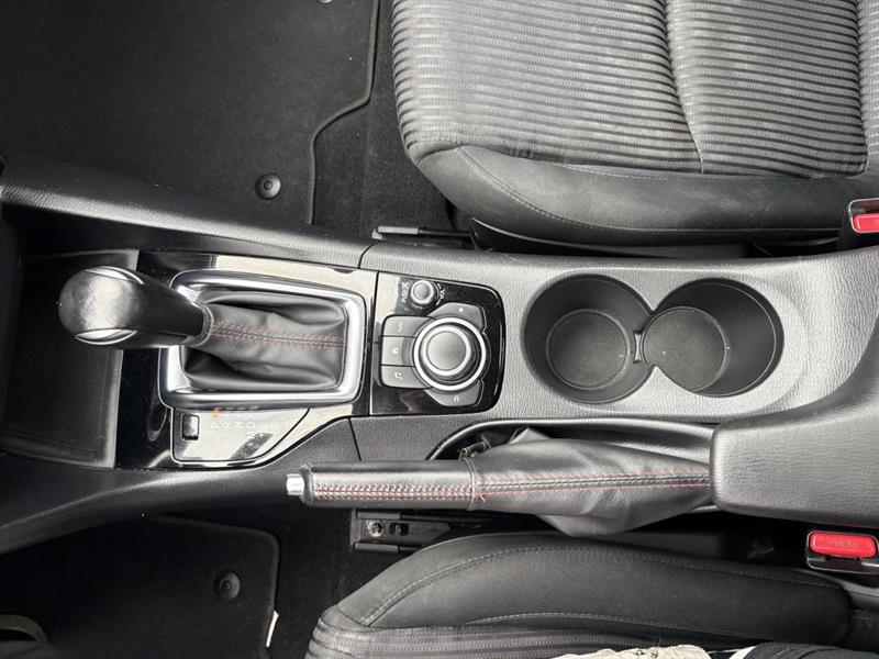 mazda Mazda3 2015 - 30