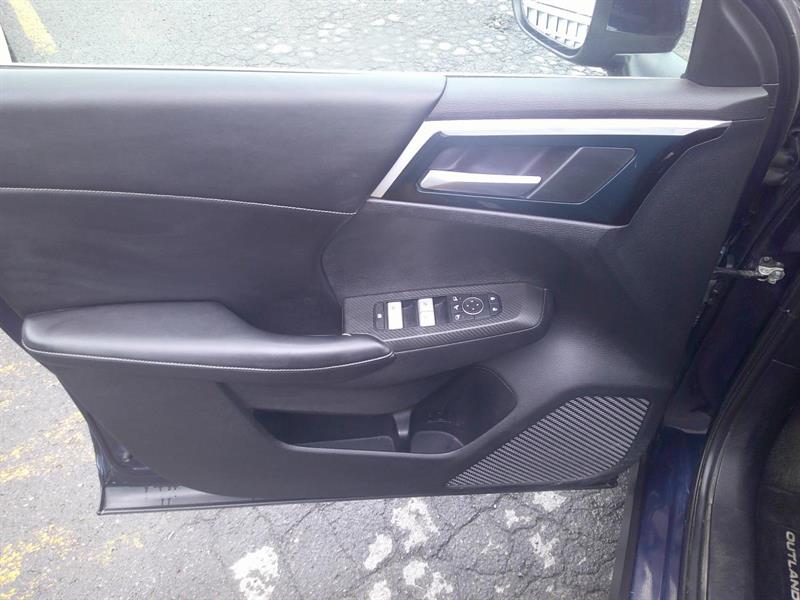 mitsubishi Outlander 2022 - 9