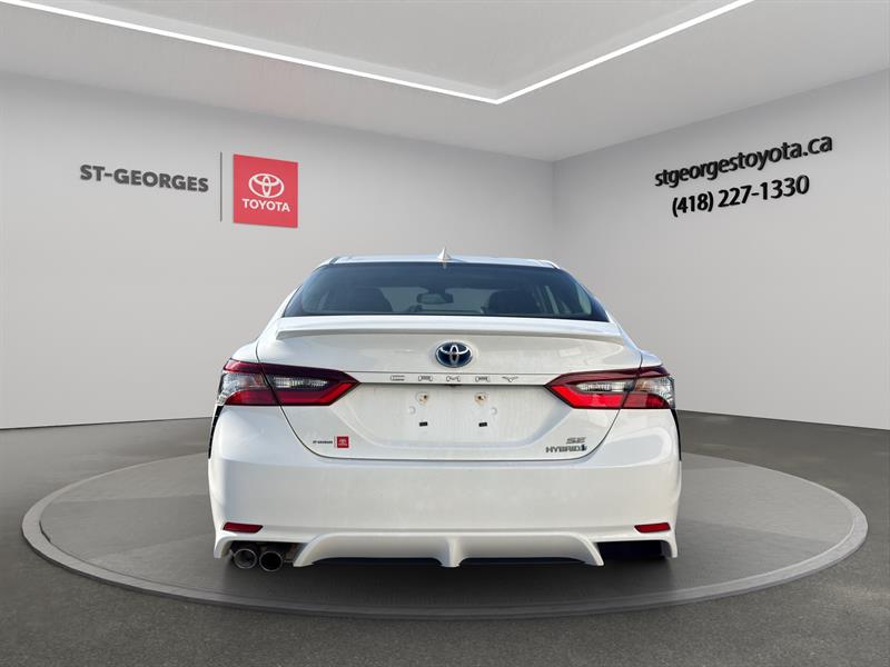 toyota Camry Hybrid 2024 - 6